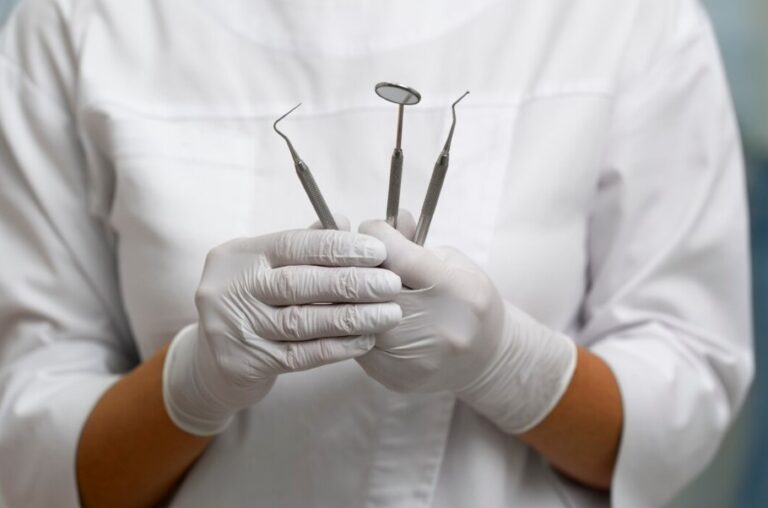 عيادة الحياة لطب الأسنان